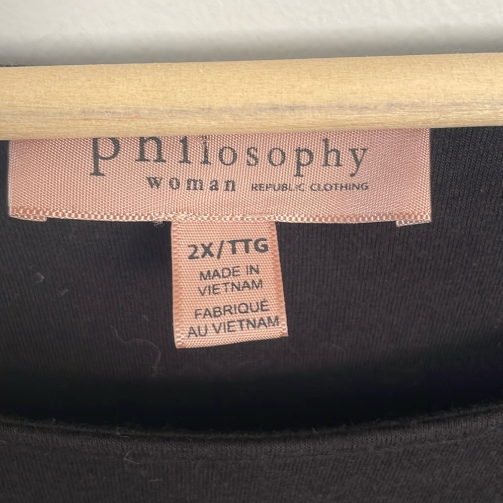 Philosophy Black Short Sleeve Women's Tee size 2X - Picture 2 of 8